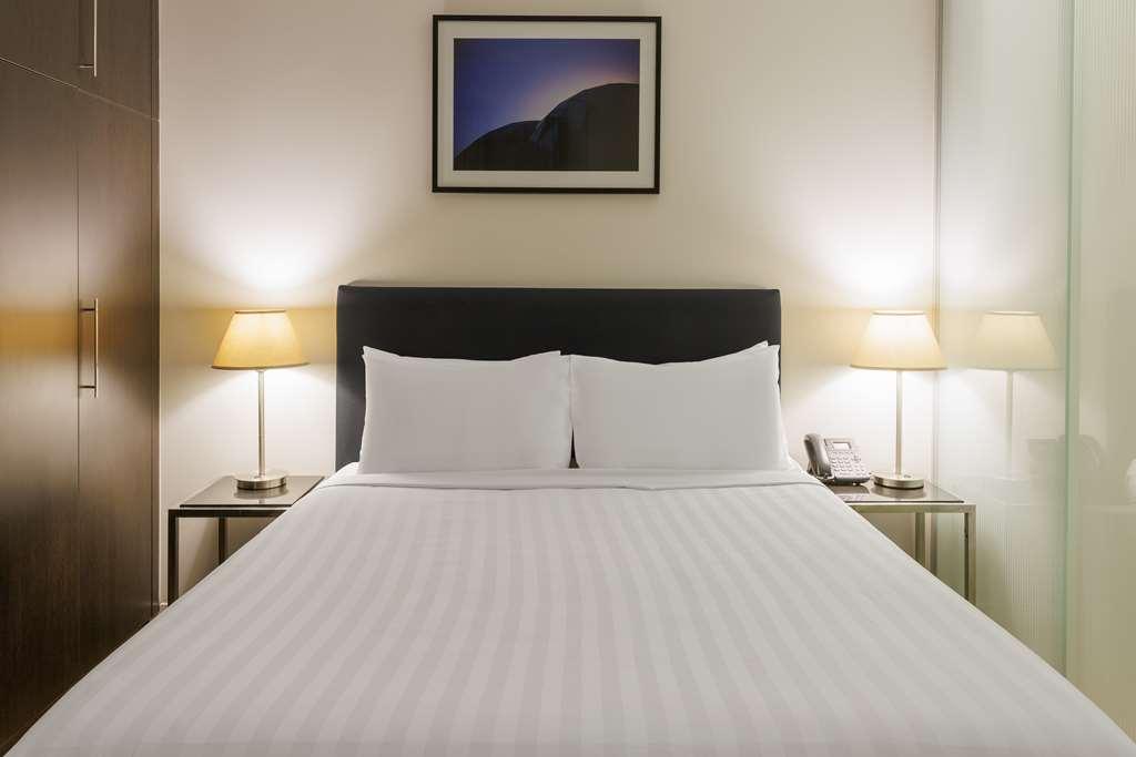Oaks Melbourne On Collins Suites Chambre photo