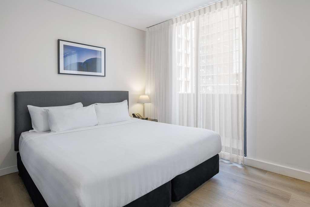 Oaks Melbourne On Collins Suites Chambre photo