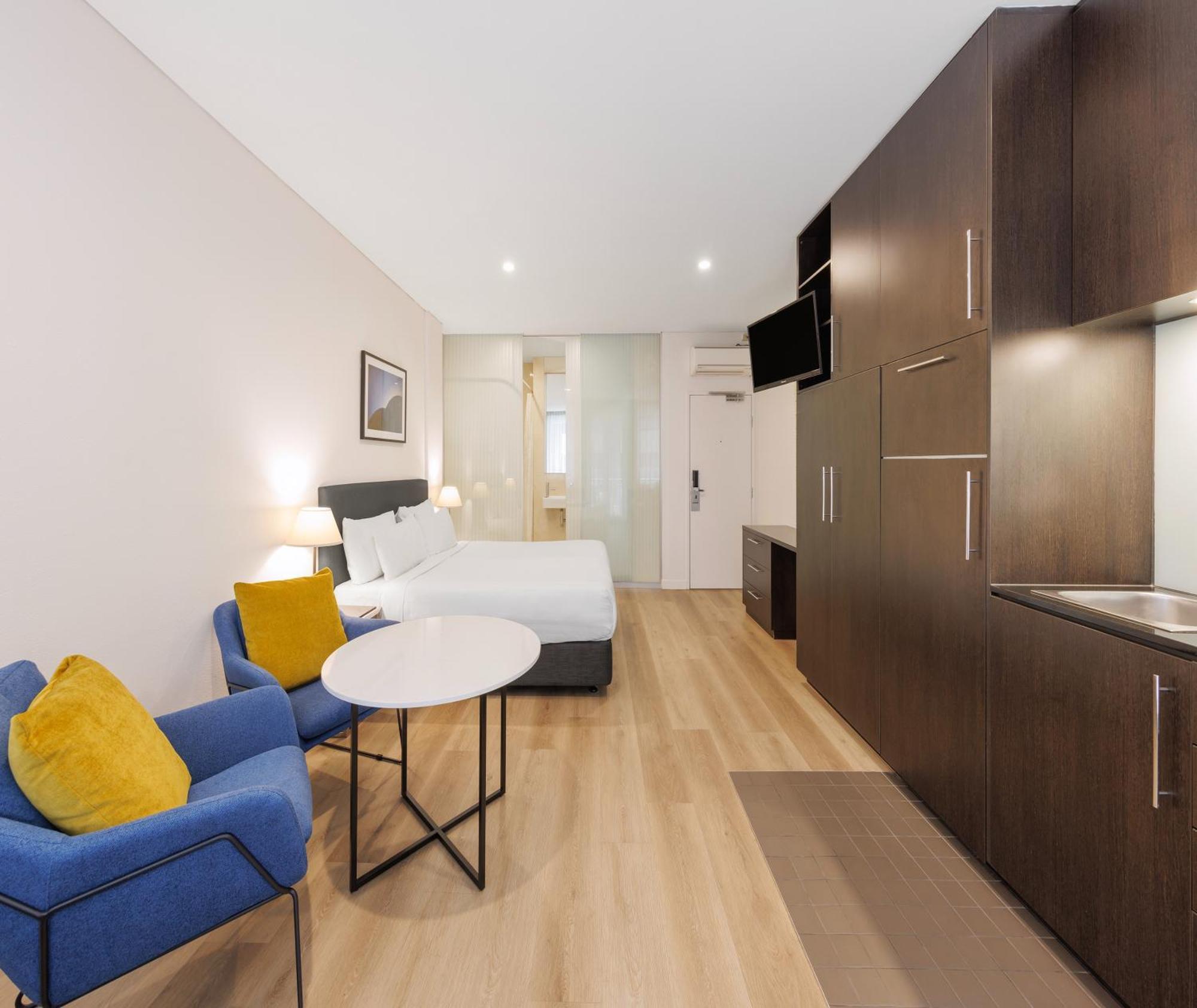 Oaks Melbourne On Collins Suites Extérieur photo