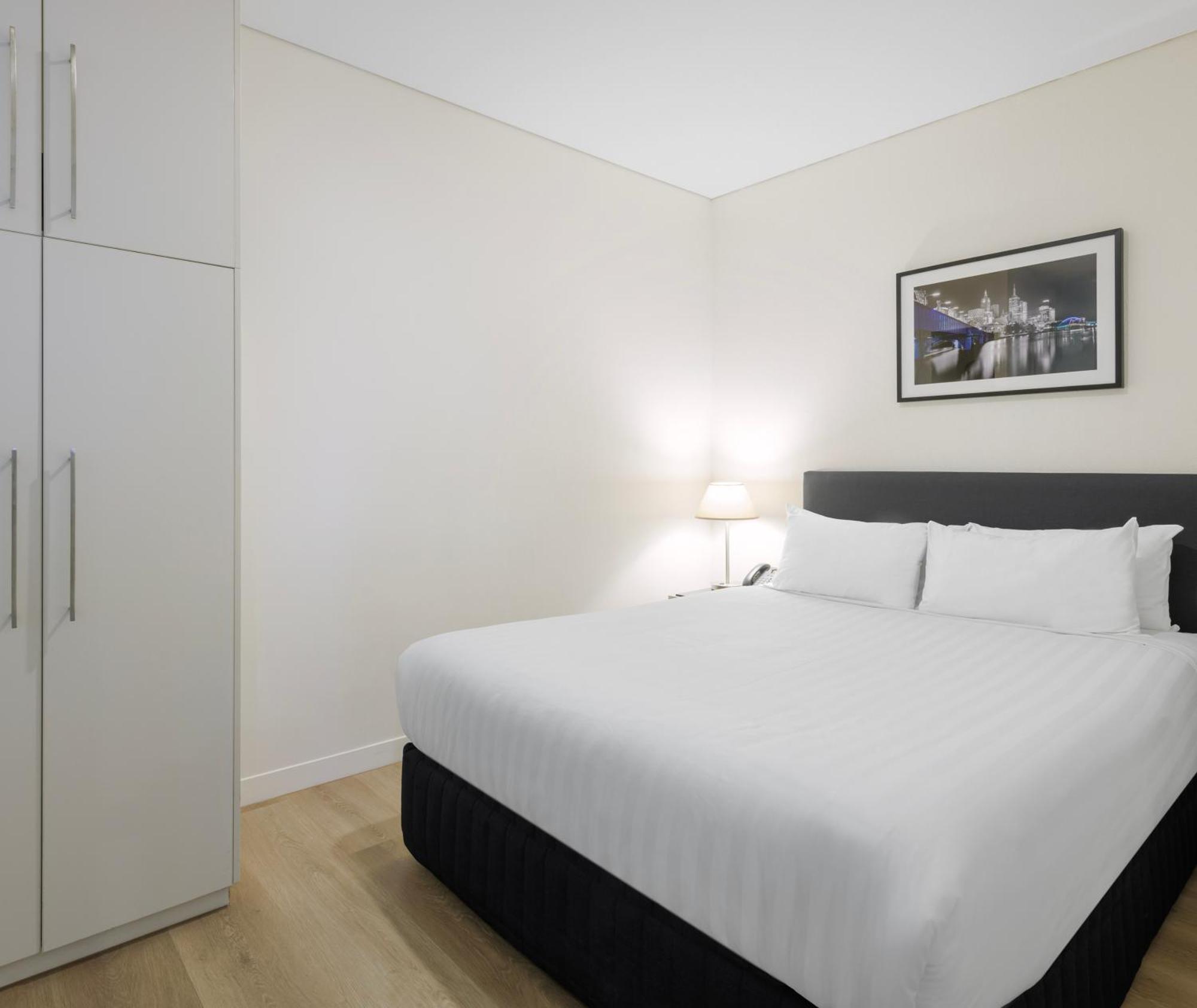 Oaks Melbourne On Collins Suites Extérieur photo
